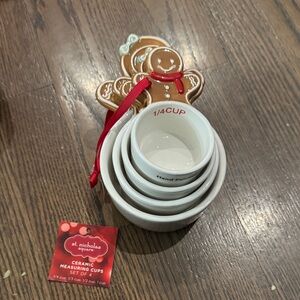 St Nicholas Square Gingerbread Measuring Cups